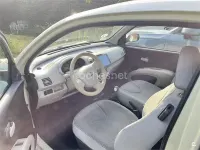 Usado Nissan Micra Visia 65 CV (47 kW) 2005 Amarillo Berlina