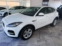 Usado Jaguar E-Pace 163 CV (119 kW) 2021 Blanco SUV