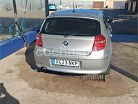 Usado BMW 118 143 CV (105 kW) 2009 Gris / plata Utilitario