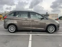 Usado Ford Grand C-Max Titanium 140 CV (102 kW) 2013 Beige Monovolumen