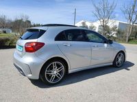 Usado Mercedes A200 Elegance 140 CV (102 kW) 2016 Gris Utilitario