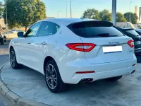 Usado Maserati Levante 275 CV (202 kW) 2016 Blanco SUV