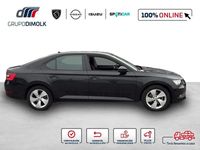 Usado Skoda Superb Style 150 HP (110 kW) 2018 Preto Carrinha