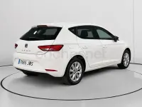 Usado Seat Leon Style 115 CV (84 kW) 2017 Blanco Berlina