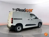 Usado Citroën Berlingo Feel 76 CV (55 kW) 2019 Blanco Monovolumen