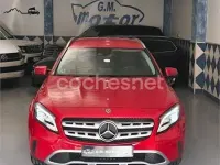 Usado Mercedes GLA200 136 CV (100 kW) 2017 Rojo SUV