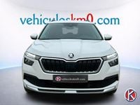 Usado Skoda Kamiq 110 CV (80 kW) 2022 Blanco SUV