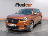 Usado Peugeot 2008 Active 110 CV (80 kW) 2021 Naranja SUV