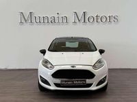 Usado Ford Fiesta Trend 101 CV (74 kW) 2017 Blanco Utilitario