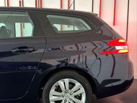 Usado Peugeot 308 SW Business-Line 120 CV (88 kW) 2017 Azul Familiar