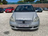Usado Mercedes A180 Classic 109 CV (80 kW) 2005 Gris / plata Monovolumen