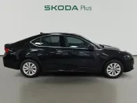 Usado Skoda Octavia Selection 150 CV (110 kW) 2025 Negro Berlina
