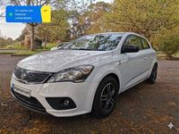 Usado Kia ProCeed Plus 90 CV (66 kW) 2011 Blanco Utilitario