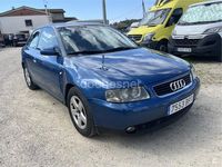 Usado Audi A3 Ambition 110 CV (80 kW) 2001 Azul Utilitario