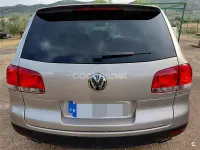Usado VW Touareg 225 CV (165 kW) 2006 Beige SUV