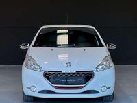 Usado Peugeot 208 GTi 200 CV (147 kW) 2014 Blanco Utilitario