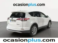 Usado Toyota RAV4 Advance 143 CV (105 kW) 2018 Blanco SUV