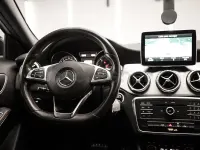 Usado Mercedes GLA200 AMG line 136 CV (100 kW) 2015 Gris / plata SUV