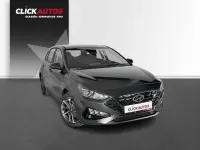 Usado Hyundai i30 110 CV (80 kW) 2024 Negro Utilitario