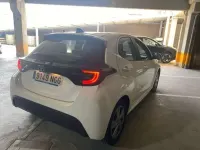 Usado Toyota Yaris Active 116 CV (85 kW) 2025 Blanco Utilitario