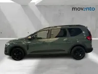 Usado Dacia Jogger Extreme 140 CV (102 kW) 2025 Verde Monovolumen