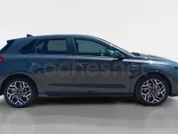 Nuevo Hyundai i30 N Line 100 CV (73 kW) 2026 Gris / plata Berlina