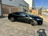 Usado Ford Mondeo Titanium 187 CV (137 kW) 2019 Negro Berlina