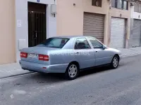 Usado Lancia Kappa 175 CV (128 kW) 1998 Azul Berlina
