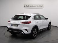 Usado Kia XCeed 100 CV (73 kW) 2025 Blanco SUV