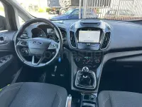 Usado Ford Grand C-Max Titanium 150 CV (110 kW) 2017 Gris / plata Monovolumen