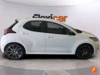 Usado Toyota Yaris Sport 116 CV (85 kW) 2023 Blanco Utilitario