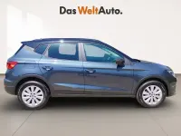 Usado Seat Arona Style 116 CV (85 kW) 2025 Gris SUV