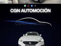 Usado Seat Leon XCELLENCE 150 HP (110 kW) 2021 Branco Sedan