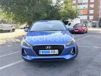 Usado Hyundai i30 140 CV (102 kW) 2017 Azul Berlina