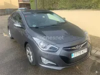 Usado Hyundai i40 Style 136 CV (100 kW) 2014 Gris / plata Berlina