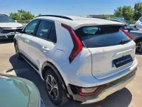 Usado Kia Niro 141 CV (103 kW) 2022 Blanco SUV