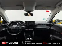 Usado Peugeot 208 Active 102 CV (75 kW) 2021 Amarillo Utilitario
