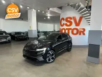 Usado Renault Austral Techno 160 CV (117 kW) 2024 Gris / plata SUV