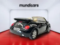 Usado VW New Beetle 116 CV (85 kW) 2003 Negro Utilitario