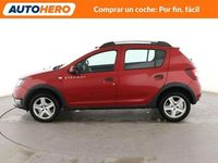 Usado Dacia Sandero Stepway 90 CV (66 kW) 2014 Rojo Utilitario