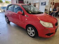Usado Chevrolet Aveo LS 84 CV (61 kW) 2009 Rojo Berlina