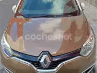 Usado Renault Captur Zen 120 CV (88 kW) 2016 Marrón SUV