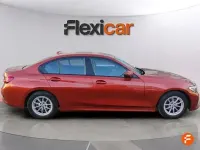 Käytetty BMW 318 150 HP (110 kW) 2022 Oranssi Sedan