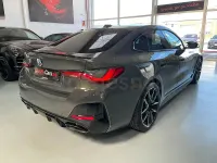 Usado BMW M440 M Sport 374 CV (275 kW) 2022 Gris / plata Coupe