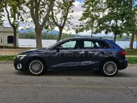 Usado Audi A3 Advanced Plus 110 CV (80 kW) 2022 Gris / plata Berlina