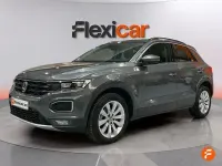 Usado VW T-Roc Advance 115 CV (84 kW) 2021 Gris SUV