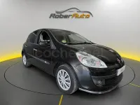 Usado Renault Clio II Authentique 85 CV (62 kW) 2007 Negro Berlina
