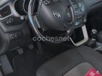 Usado Kia Ceed GT 90 HP (66 kW) 2013 Cinzento Sedan