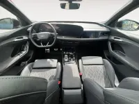 Usado Audi Q6 e-tron 284 kW (387 CV) 2025 Azul SUV