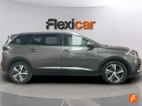 Usado Peugeot 5008 Allure 120 CV (88 kW) 2017 Gris SUV